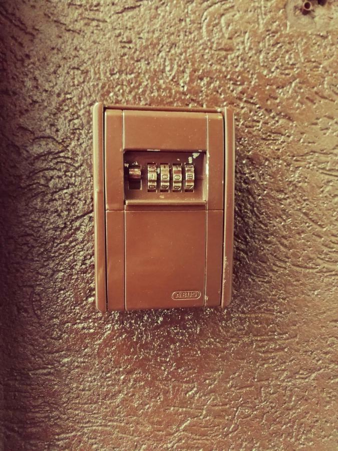 Jungle Apartment Vienna Self Check-In Экстерьер фото